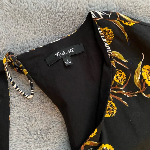 Madewell floral butterfly sleeve dress - Picture 6 of 7